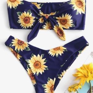 Navy blue bikini!